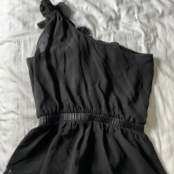 One shoulder blouse - Picture 5 of 7